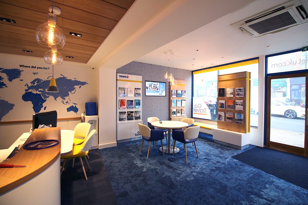 Go-Travel_Chislhrust_Interior-Design-By-Nugget-Design-01